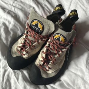 La Sportiva Finale Climbing shoes size 37 US Women’s 6 1/2